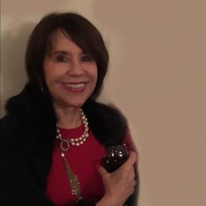 Meet your Posher, Lee